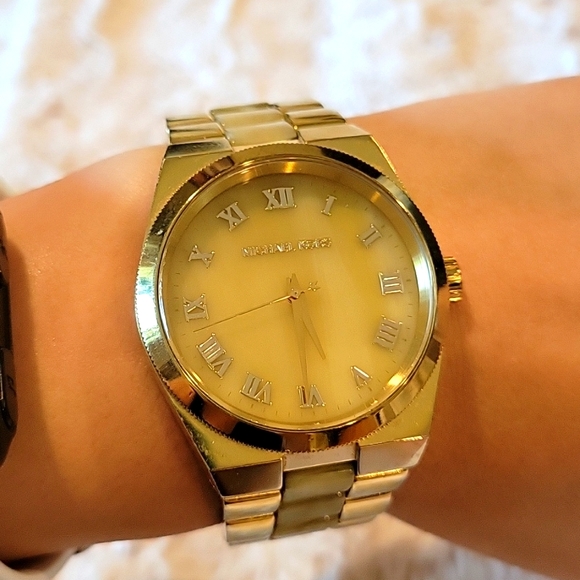 Round Analog Watch Michael Kors MK-6152 - Picture 6 of 9